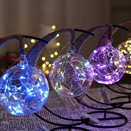 gfriend002:Creative and Cute Night Light for you to pick! Left...