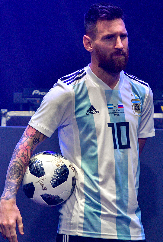 Football Collection 7 — daily-football: Lionel Messi poses with the...