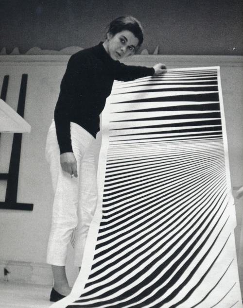 documentassion:Bridget Riley in her Warwick Road studio,...