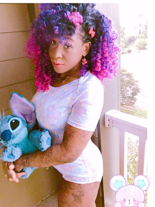 loveme28551:I love my new onsie and I love my stitch mommy got...