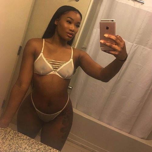 brazilianbeauty-posts:barbiedollzelie