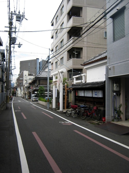 kyoto4:2018090923 かわりばえのない写真高松神明社