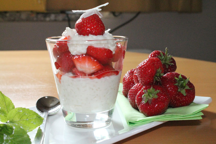 Good Food — Milchreis mit Erdbeeren Zutaten 2 Liter Milch 250...