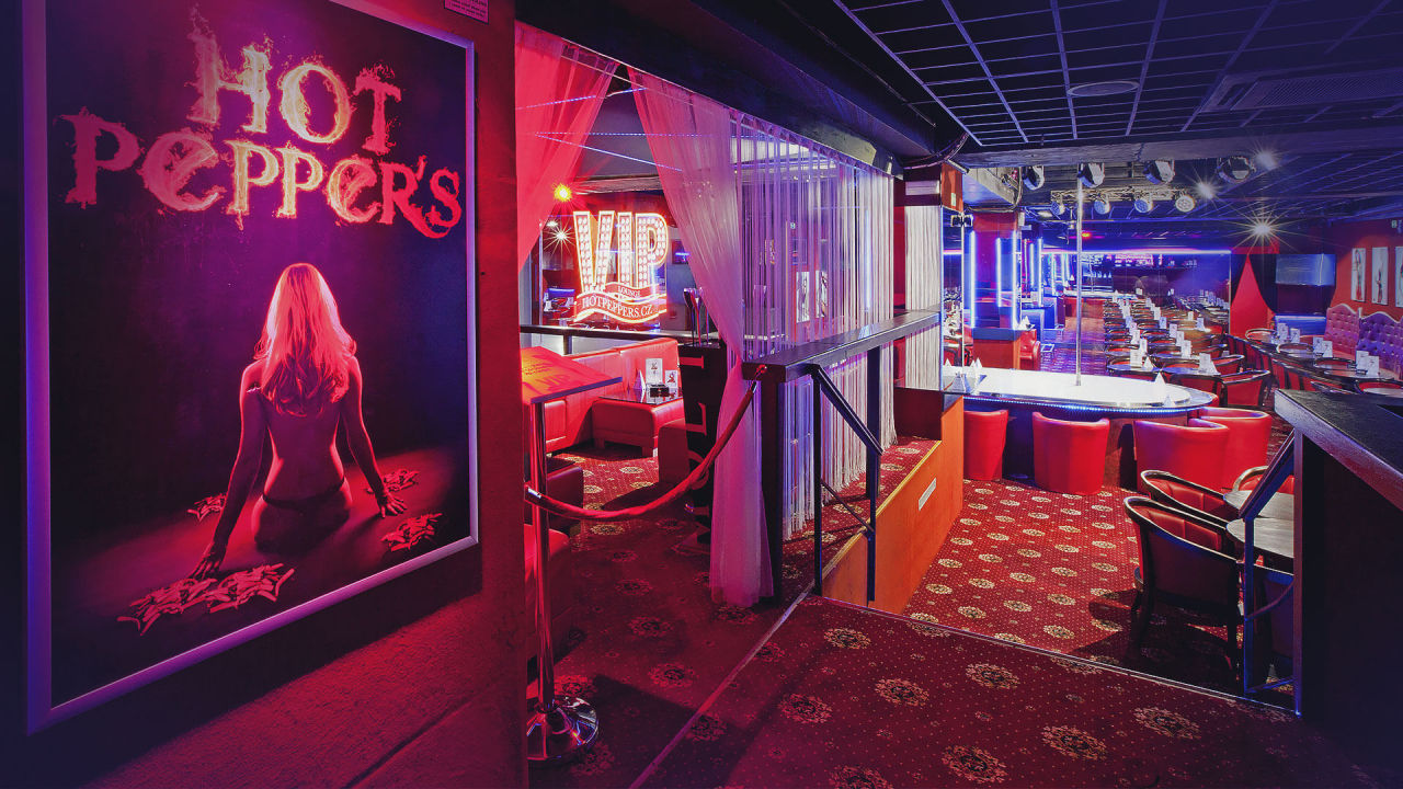 travelsexguide:"Plush club in Prague called Hot Peppers. 