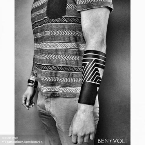 Tattoo geometry  Geometric tattoo sleeve designs Wrist tattoos for guys Geometric  tattoo