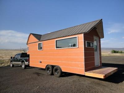 requiem1010:<br /><br />http://www.nydailynews.com/news/national/arizona-couple-moves-tiny-tiny-home-article-1.1316383<br />