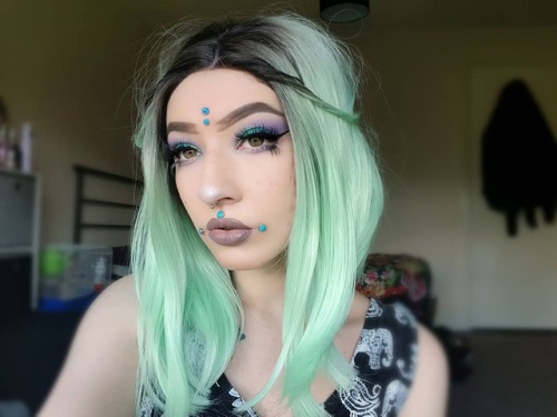 Dahlia Bites On Tumblr