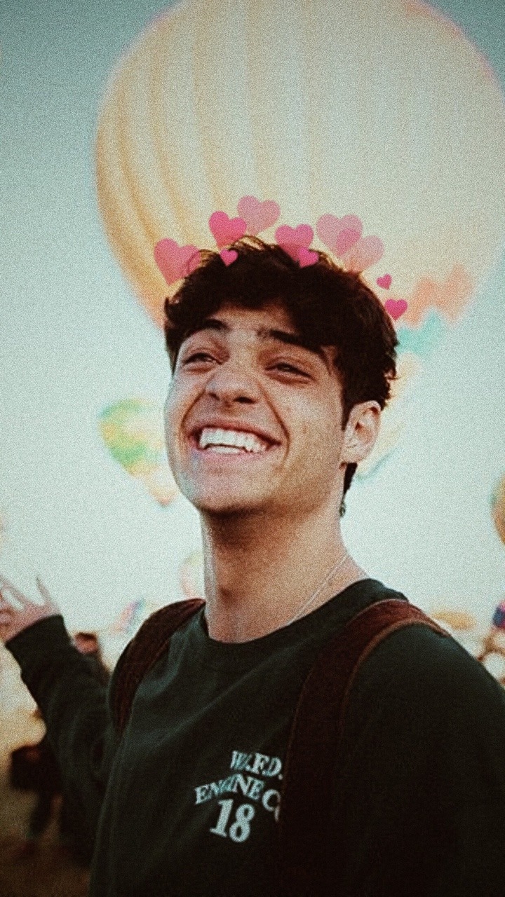 covinsky — noah centineo lockscreens like or reblog if ... - 720 x 1280 jpeg 341kB