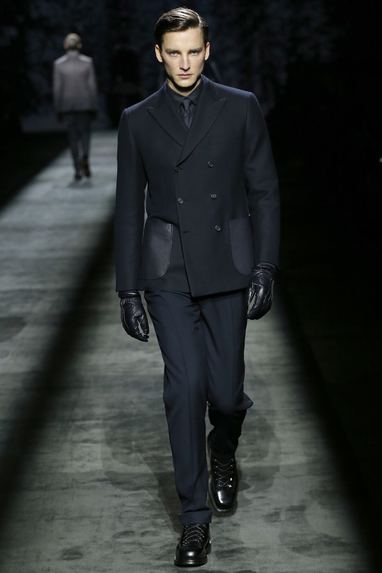 MEN+FASHION : BRIONI Fall/Winter 2016 collection MILANO MENSWEAR