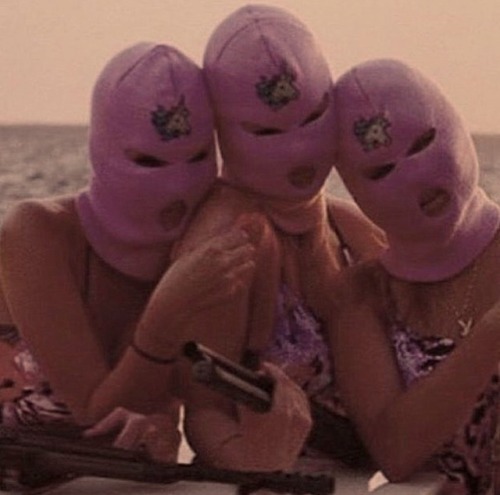 spring break spring breakers Selena Gomez James Franco movie aesthetic movie summer ski mask 2000s pink lilac pink theme pink aesthetic pink grunge