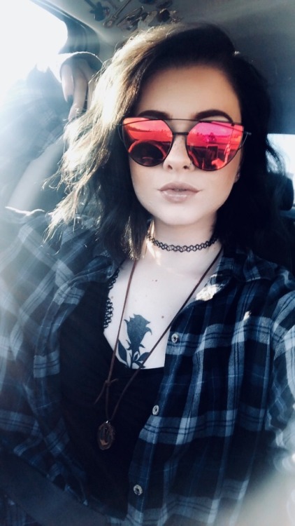 girl me short hair sunglasses red sunglasses eyes rose tattoo black rose black rose tattoo chest tattoo tatted girls tatted girl grunge grunge outfit black and white blue blue hue blue hues selfie choker lips vintage driving light beam beam bw rose silhouette rose silhouette tattoo