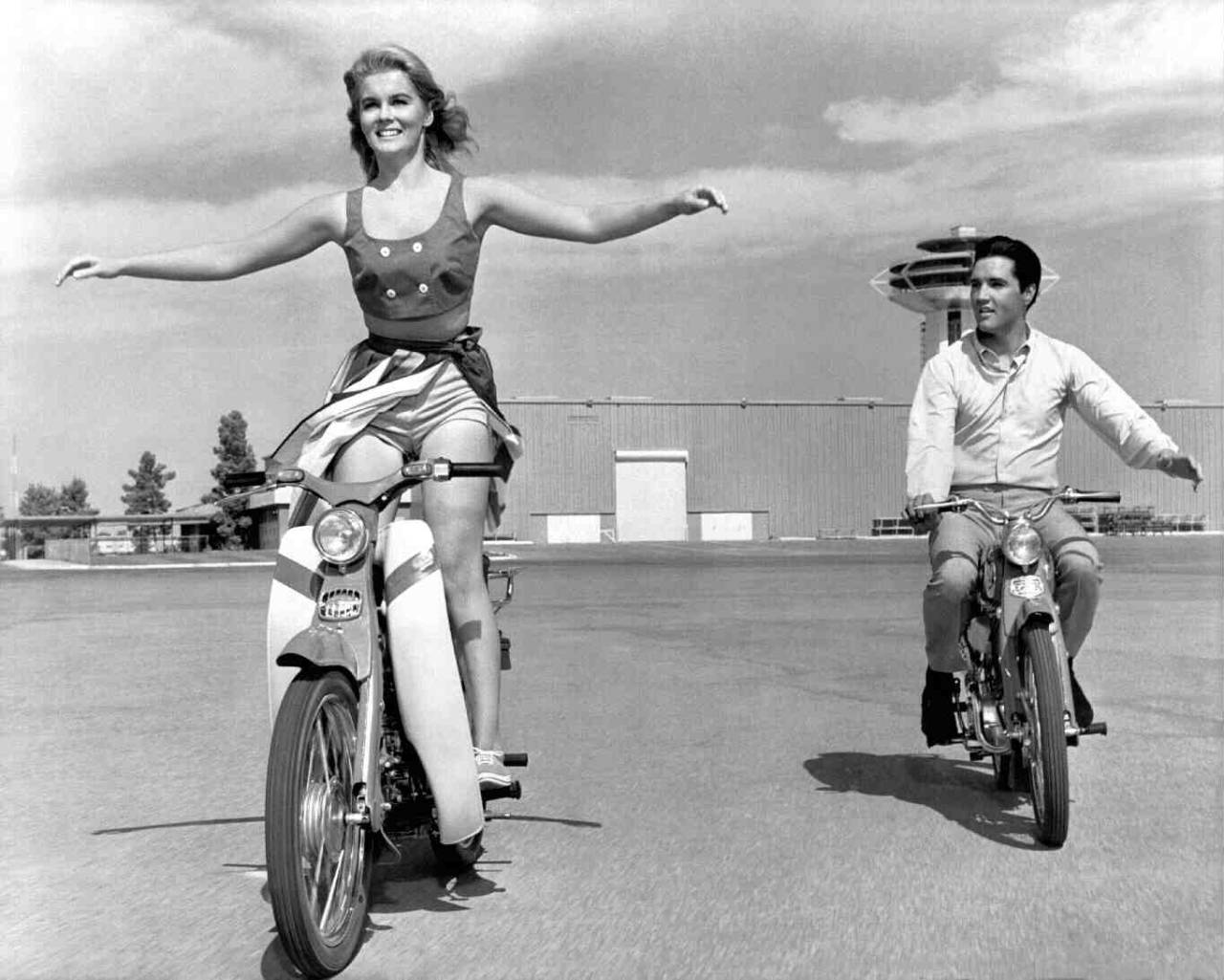 women-who-ride-ann-margret-as-rusty-martin-and-elvis-presley-as