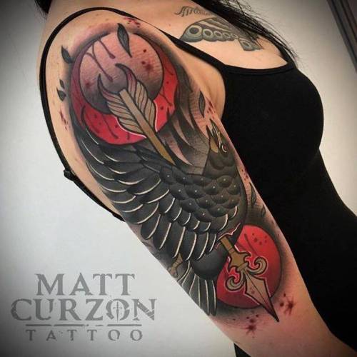 By Matt Curzon, done at 1st South African Tattoo Convention,... mattcurzon;big;animal;bird;facebook;twitter;neotraditional;upper arm