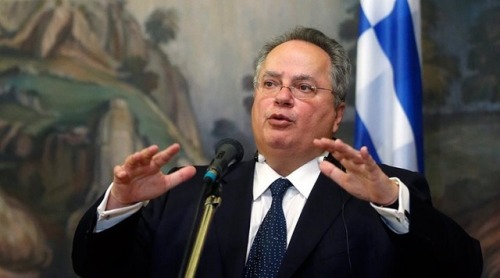 Níkos Kotziás.