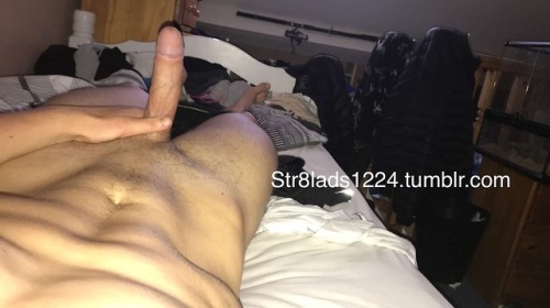 luke-winters:str8lads1224:Richard 19 Dublin UKFit as fuck