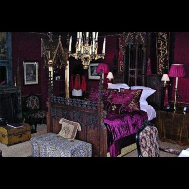 Kanarian Kindred Amazing Modern Gothic Bedroom Ideas With