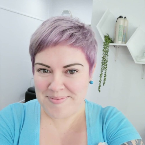 New lavender hair for me!! Love your work @lizurns! (at Refuge...