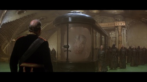 don56:Sian Phillips and Jose Ferrer in “Dune” (1984)     A...