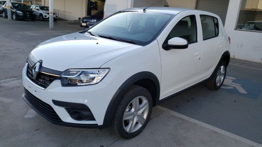 Carros automáticos mais baratos: sandero zen cvt foto alessandro fernandes divulgacao