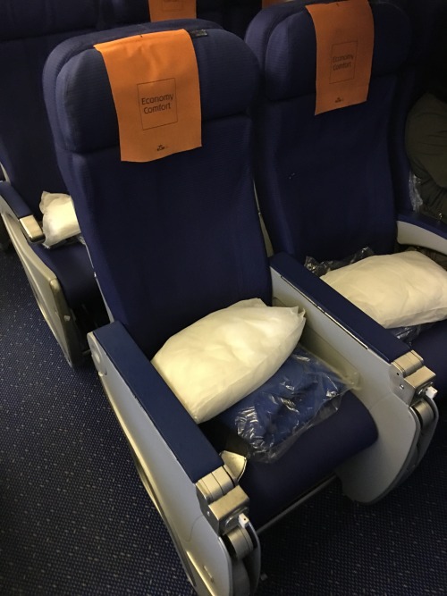 10g Klm Seat Review Dan Berte Is Bourgeois