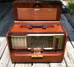 @Vintage Radios