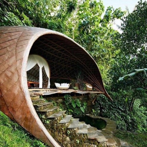 voiceofnature:Bambu Indah sustainable retreatcenter in...