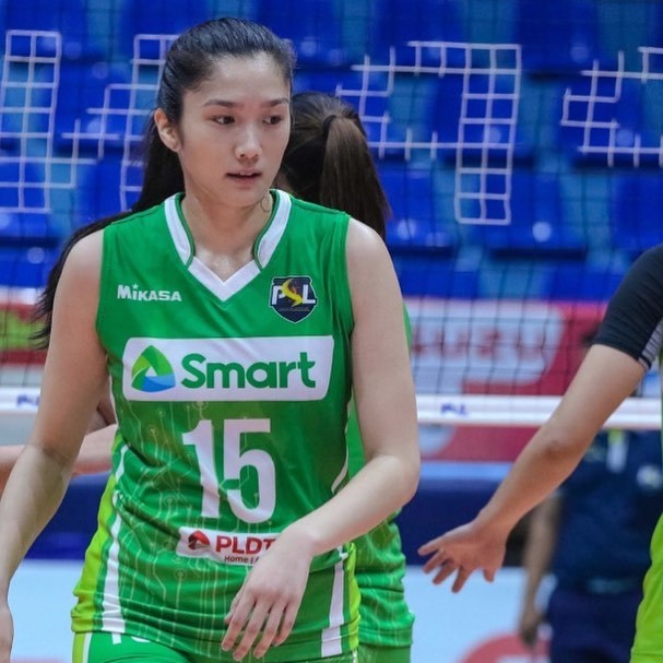 Philippine SuperLiga — Smart’s Jerrili Malabanan Nov 10 Alonte Sports...