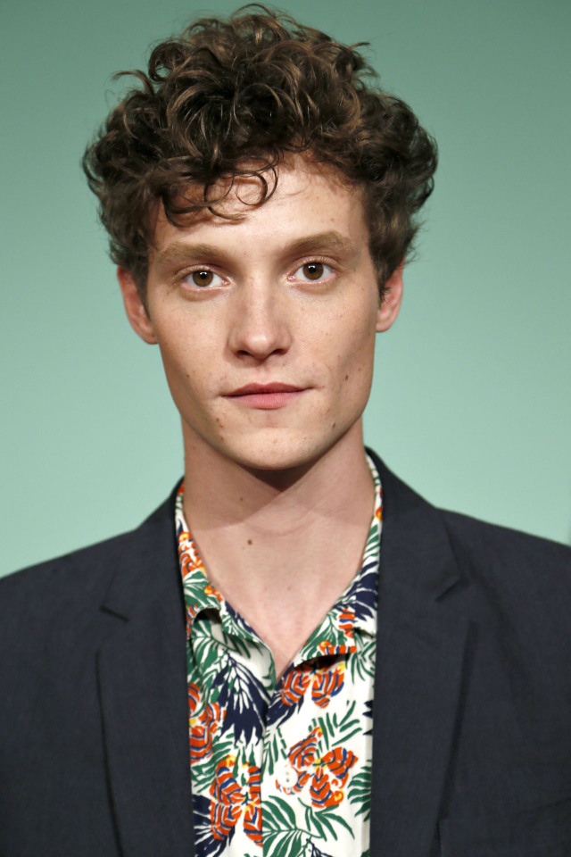 matthew hitt 6 feet, 1 inch brown hair brown... - the faceclaim finder