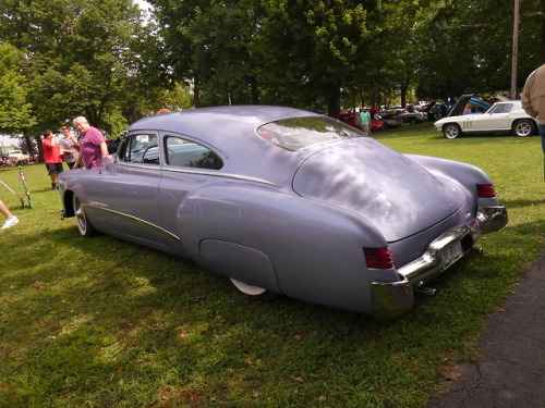 akron-squirrel:Car show highlights