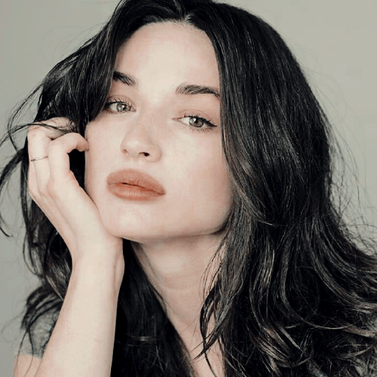 icons crystal reed on Tumblr