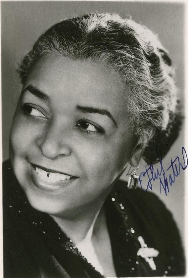 Yestergaze — Ethel Waters