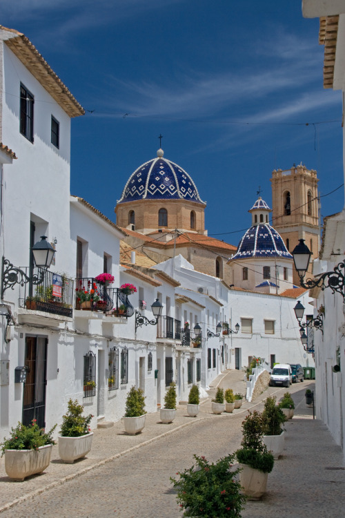 breathtakingdestinations:Altea - Alicante - Spain (von...