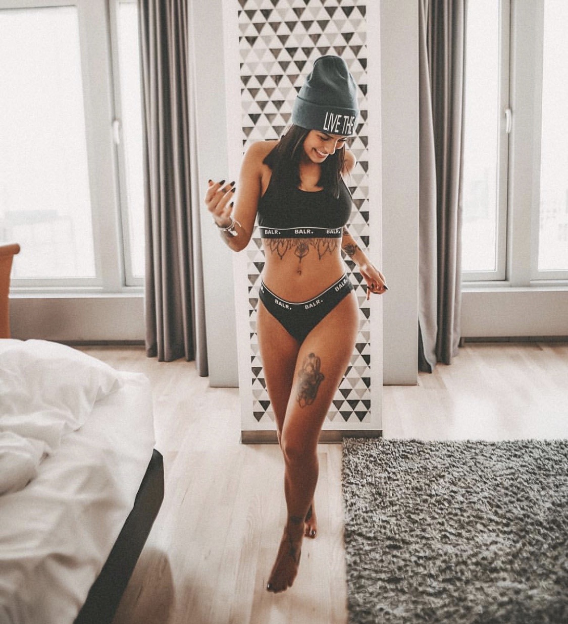 Sensual post from theubersexyink