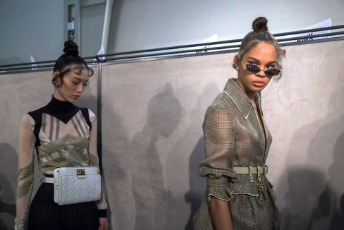 driflloon:sora and hiandra @ fendi ss19