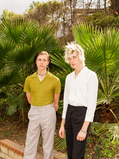 mscottphoto:Wyatt and Fletcher Shears of The Garden for...