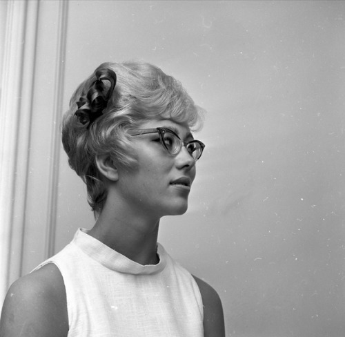 vintagenorway:Hair fashion at Grand Hotel Oslo, 1964