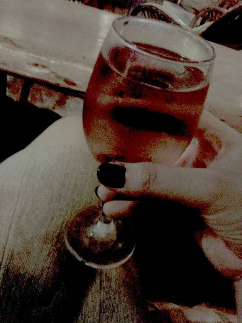 wine rosewine pub bar night vacation rose drink drunk sophisticated summer love fethiye
