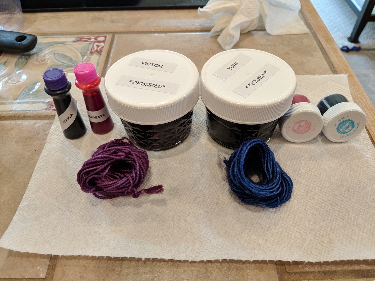 Dip Dyeing Yarn in Wilton's Violet Food Coloring 