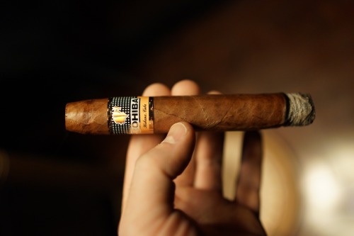 secosmolhadoseafins:COHIBA