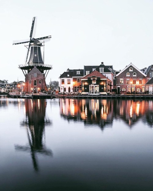 soul-of-an-angel:Windmill de Adriaan | Haarlem,...