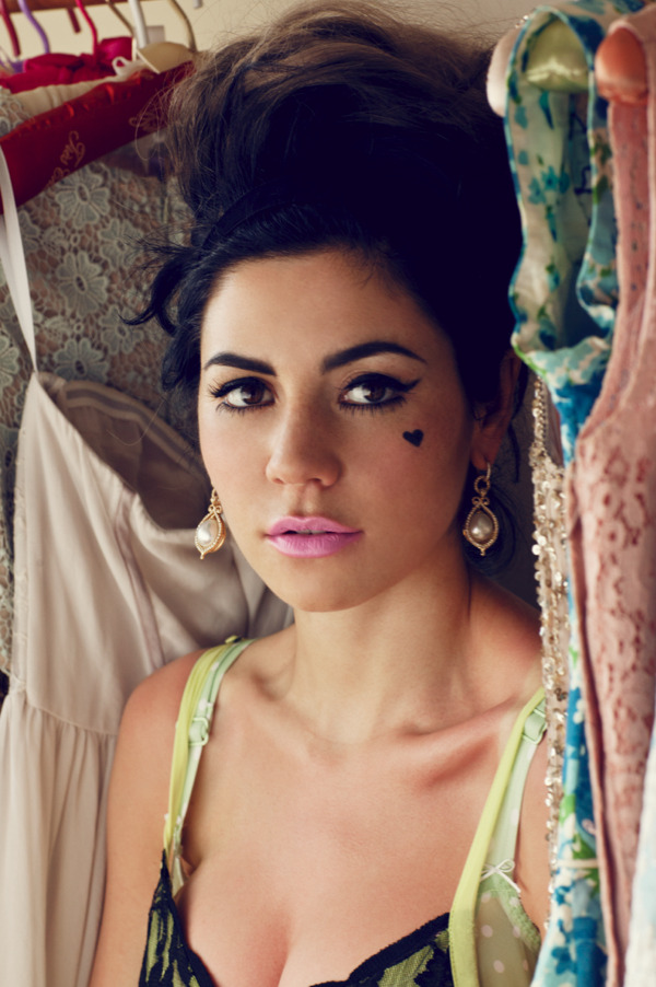 perfect-women-marina-diamandis-x