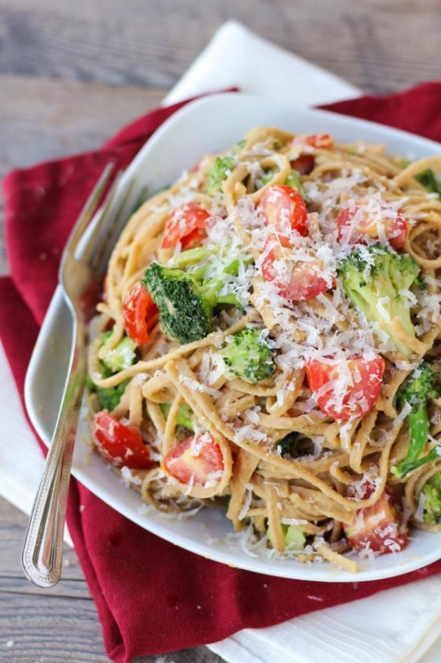 gastrogirl - whole wheat pasta with broccoli, tomato, and...