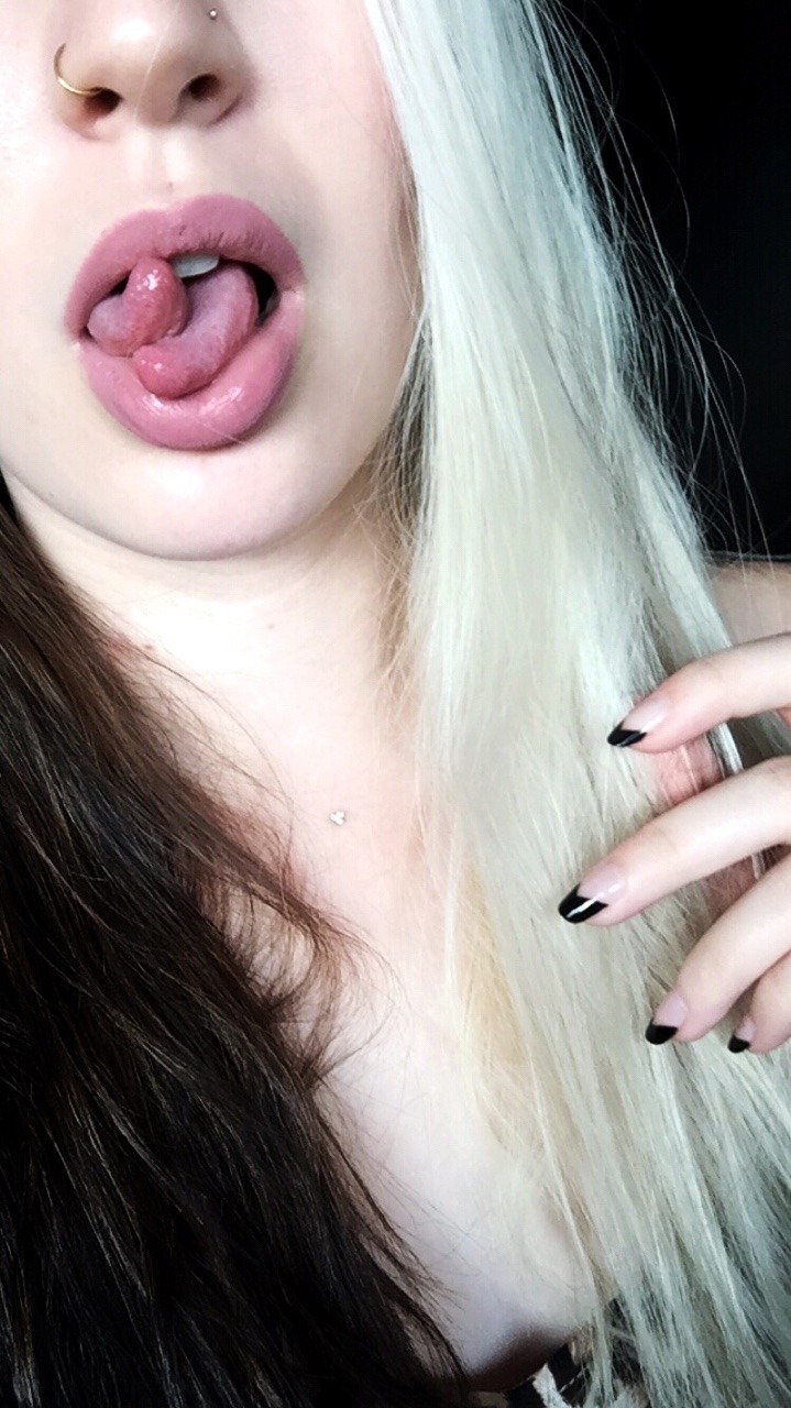 Split Tongues