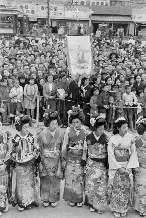 s-h-o-w-a:Catholic pilgrimmage to St. Francis Xavier’s 4th...