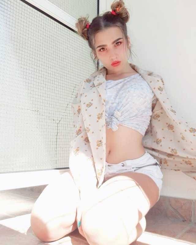 Lucy Cat Nack Lucy Cat Nack
