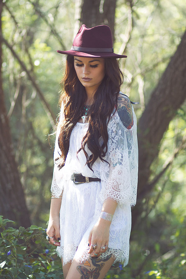 Cute Girls in Hats