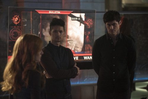 tmi-tv-show-news:Shadowhunters - Episode 3.13 - “Beati...