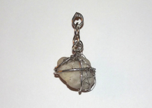 tt40art:Another pendant up for grabs, and another item that...