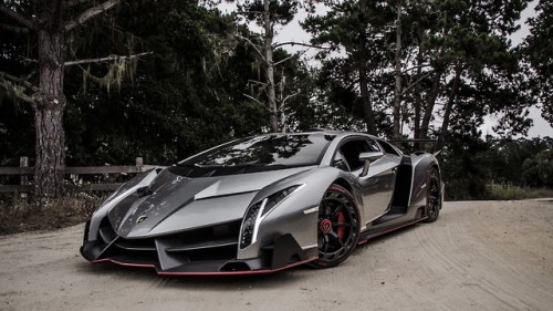 topvehicles:Lamborghini Veneno Hypercar via reddit