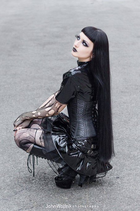 Gothlovergirl